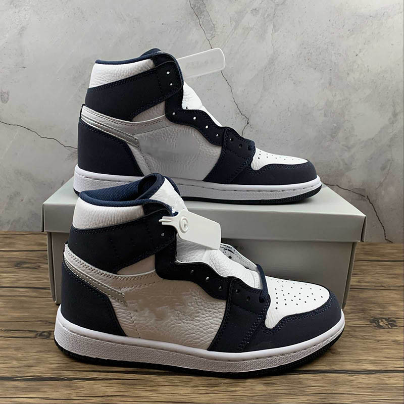 

Jumpman 1 Retro High Midnight Navy Basketball Shoes Outdoor SNKRS Sports With Original Box Fast Delivery