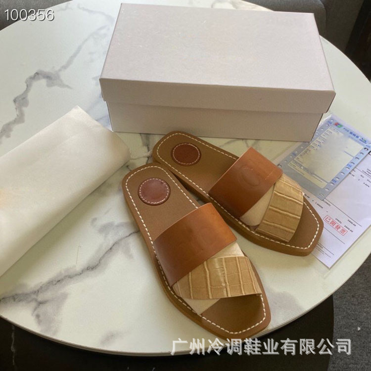 

flat slippers women's summer leisure women wear cool slippers and large shoes, Black