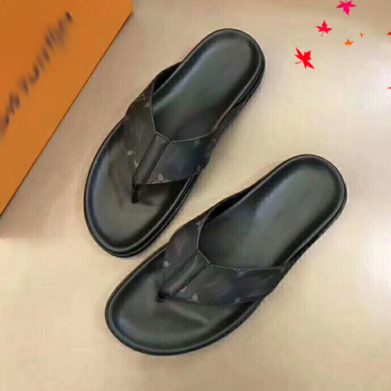 

2021 Designer luxurys slippers men sandals fashion beach shoes flip flops flat non-slip classical hole slipper with box size 39-45 -G122, Black