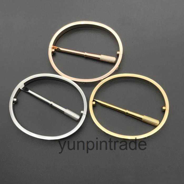 

Brand Bracelet 316L Stainless steel Carti Bracelet bangles Channel Luxury designer Jewelry Screws for men and women couple gift with four stones
