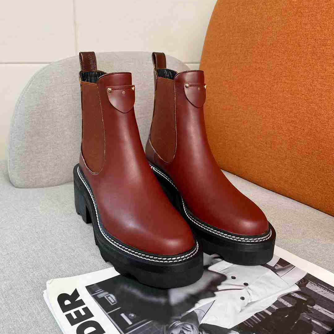 

Designer Luxury Sexy Fashion Pointed Shoe Leatherwear Boots Thick High Heels Luxur Design Lace-up Platform Shoes Winter Leather Ladies Size 35-41 with Box