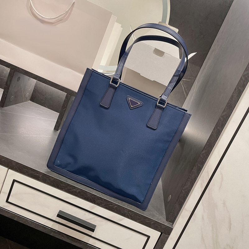 

Shoulder Bags Totes Crossbody Bag Designer Luxury Handbags Cross body Purse Different colors Nylon genuine leather Fashion High-quality, Green