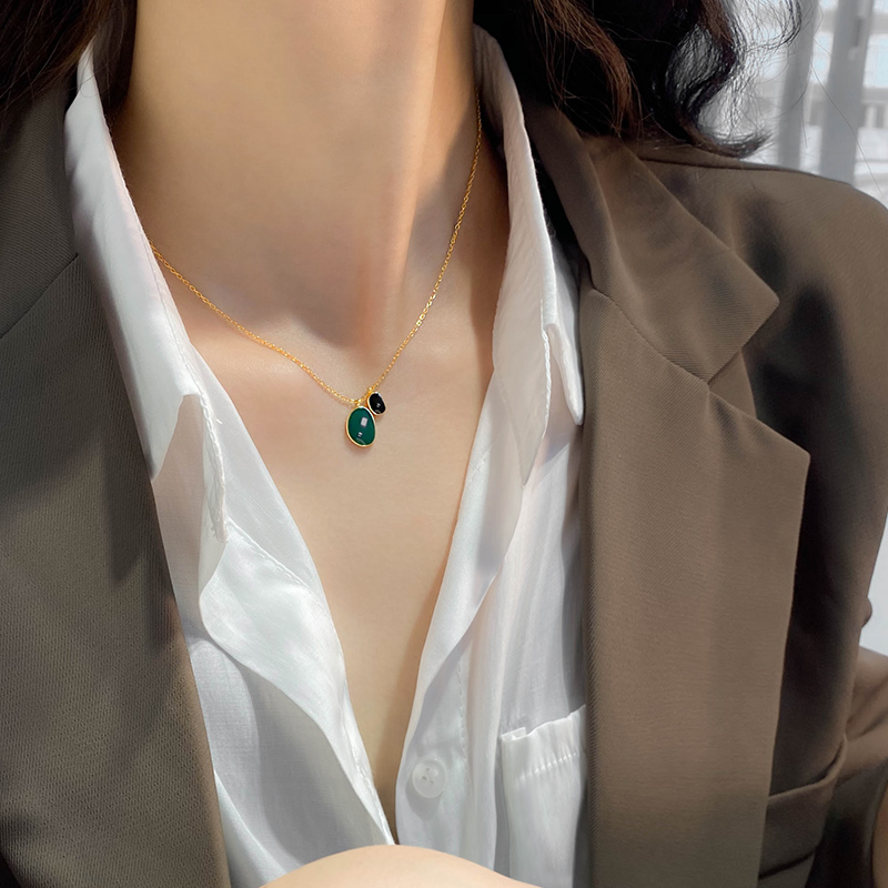 Drop light glaze necklace luxury niche design feeling, is a necklace new female collarbone chain-image-708897850