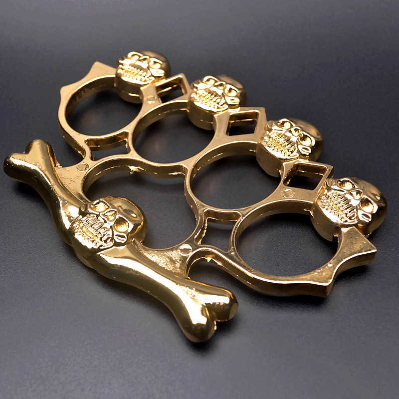 

Kirsite Big Devil Electroplate Knuckles Martial Arts Fighting Protective Gear Iron Four Fingers Knuckle On Board Equipment 6 4kg B3