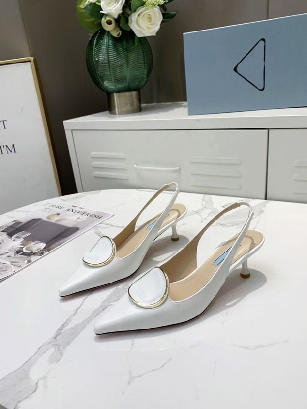 

Direct selling high quality women's dress shoes fashion pointed Designer Real Leather Sandals Night Club Party Wedding middle heel 3.5cm size 35-41, White