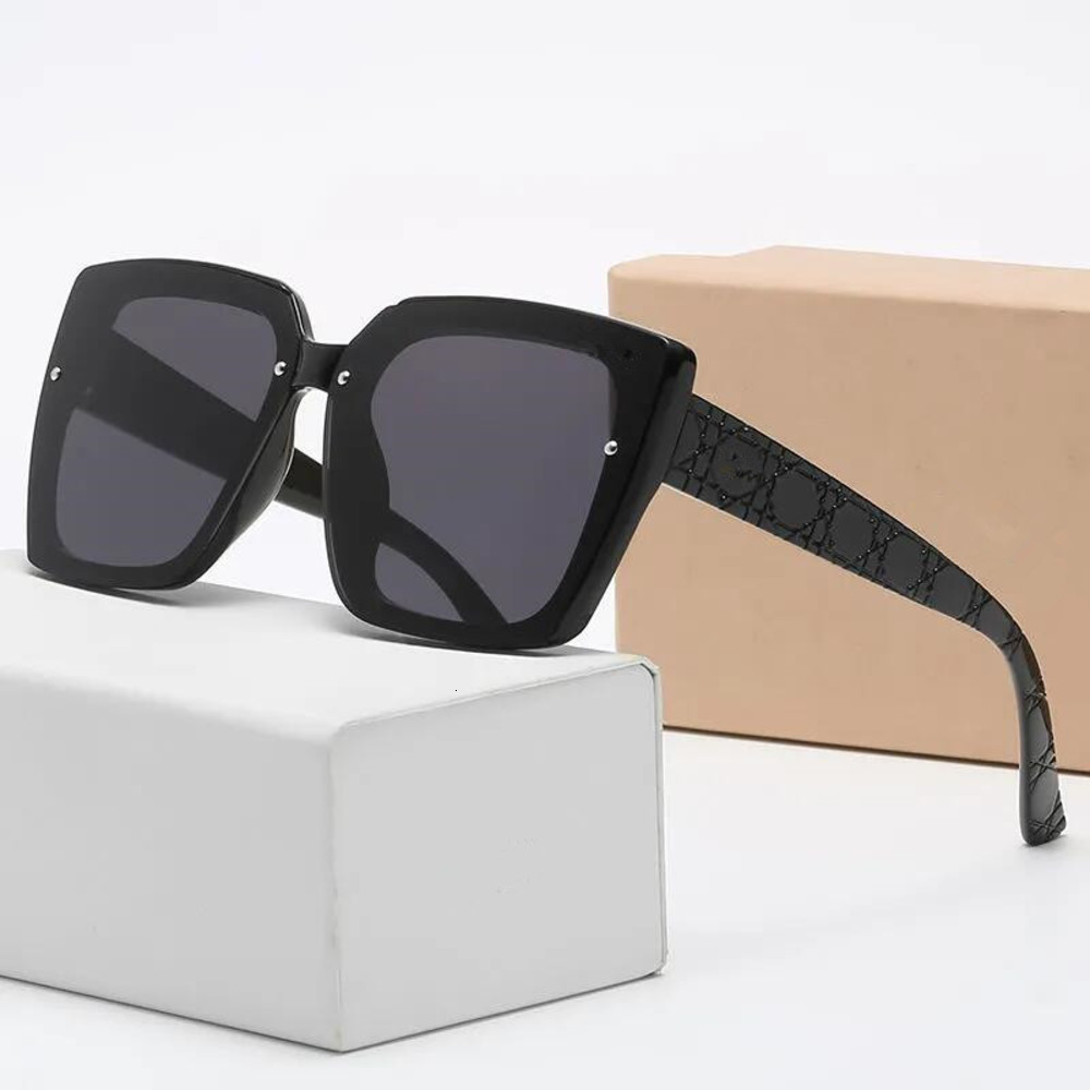 

2021 designer fashion sunglasses pilot frame womens men's for driving special polarized color changing day and night vision fishing tide, White;black