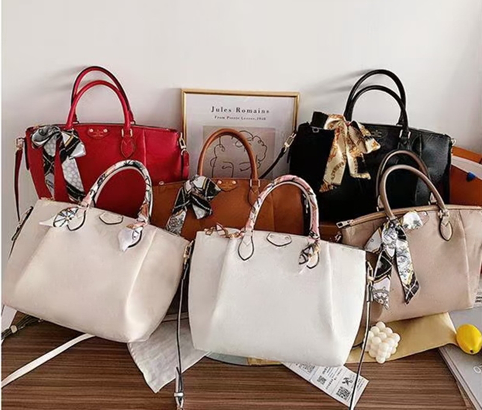 

Top Quality Designers Luxurys Rivoli BB Shoulder Bags with Ribbon old flower Embossing Women's Fashion Crossbody Messenger Bag Famous B