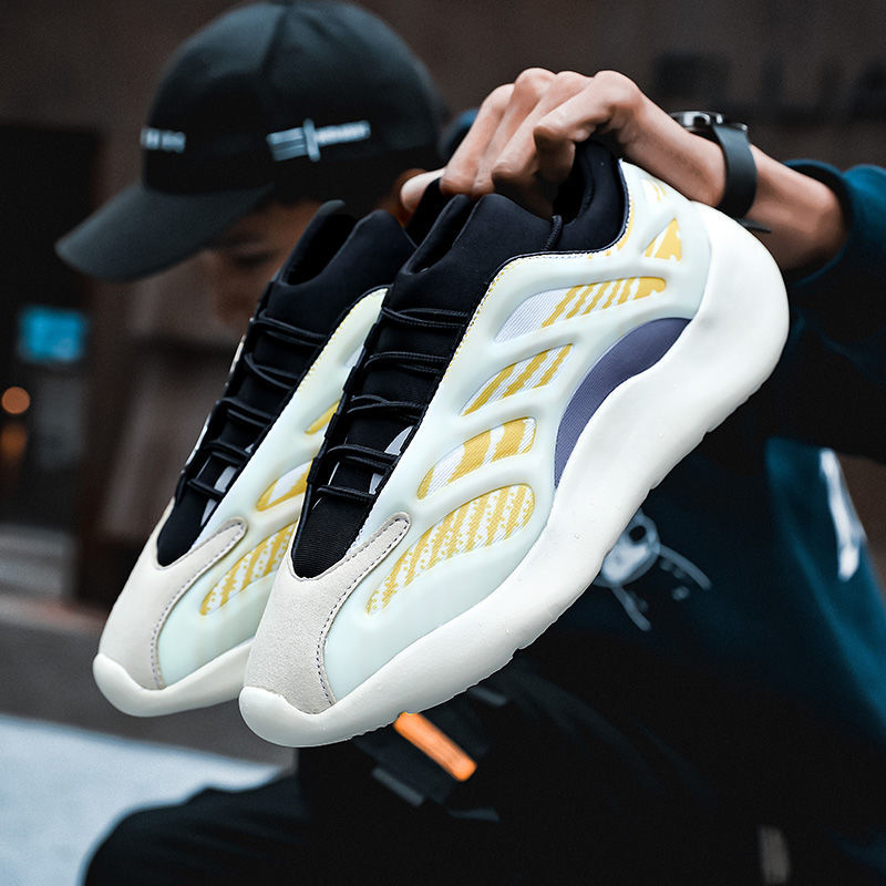 

700 V2 V3 Running Shoes Static Reflective Ash Blue Zebra Cinder Pearl Tail Light 3M Reflective Israfil Asriel Linen Trainers Mens Women top quality Size EUR36-EUR47, Box