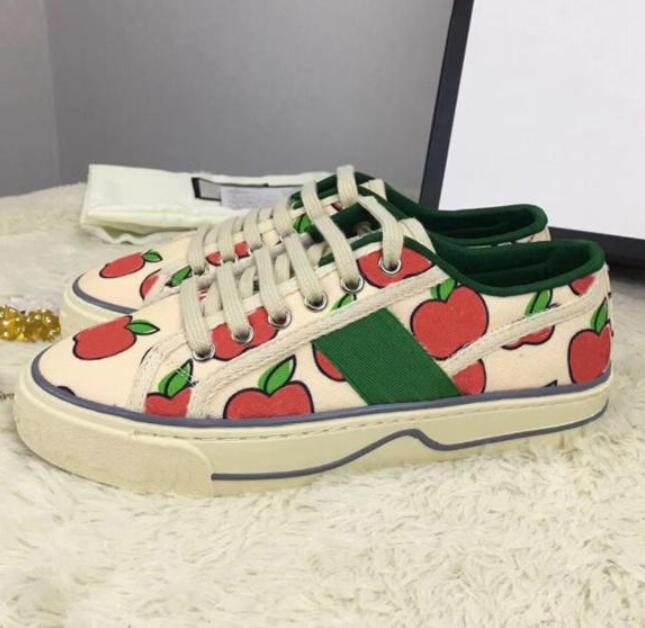 

2021 wholesale Tennis 1977 Canvas Casual shoes Luxurys Designers Womens Shoe Italy Green And Red Web Stripe Rubber Sole Stretch Cotton Low Top Mens Sneaker size36-45