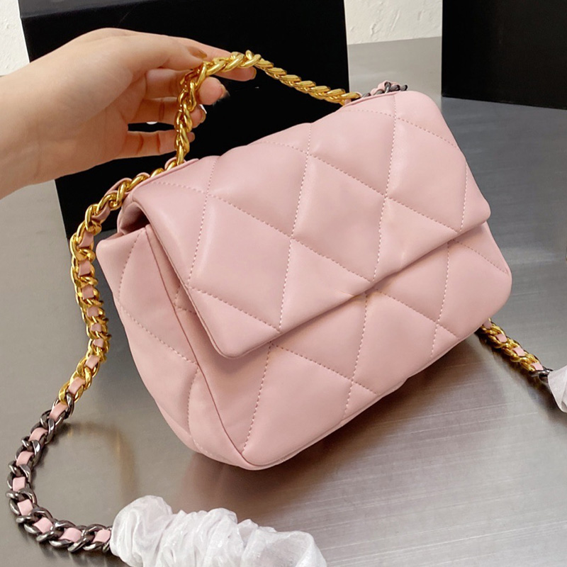 20C Mini Famous Desinger Bags Top Brand Classic Flap 19 Series Double Chains Tote Cross Body Pochette Cosmetic Vanity Ladies Womens Street Lambsk