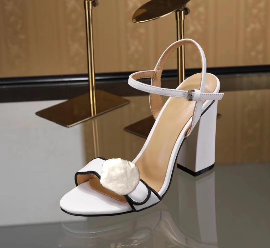 

Classic Fashion week women retro block heels Marmont embellished leather sandals open toe Sandallias hardware decoration heels sandals, Logo