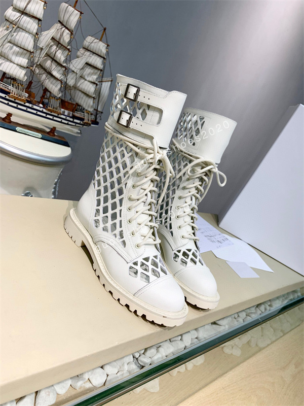 

2022 Classic Designers Casual Shoes patent leather Sneakers Genuine Leather High quaitly Luxurys red shoe Canvas mate Trainers, 02