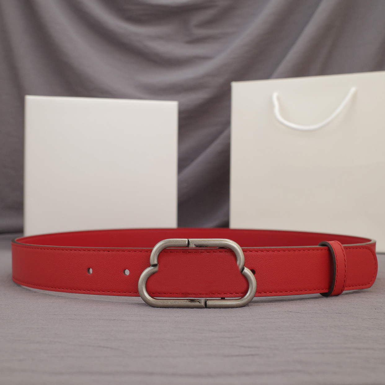 

Luxury Designer Belts For Women 3 Colors Metal Buckle Belt Men Classic 4 Colors Waistband, Trend Versatile Designers Belts Girdle 2021, As pice