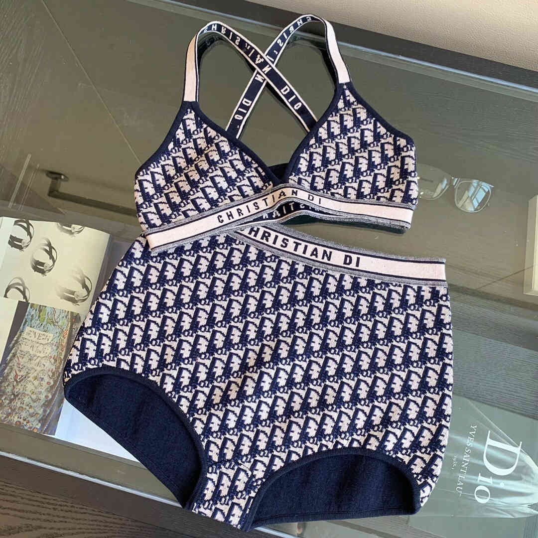 

2021 Berg DR new tiktok new classic knitted swimsuit , with flat pants and jitter, Black;brown