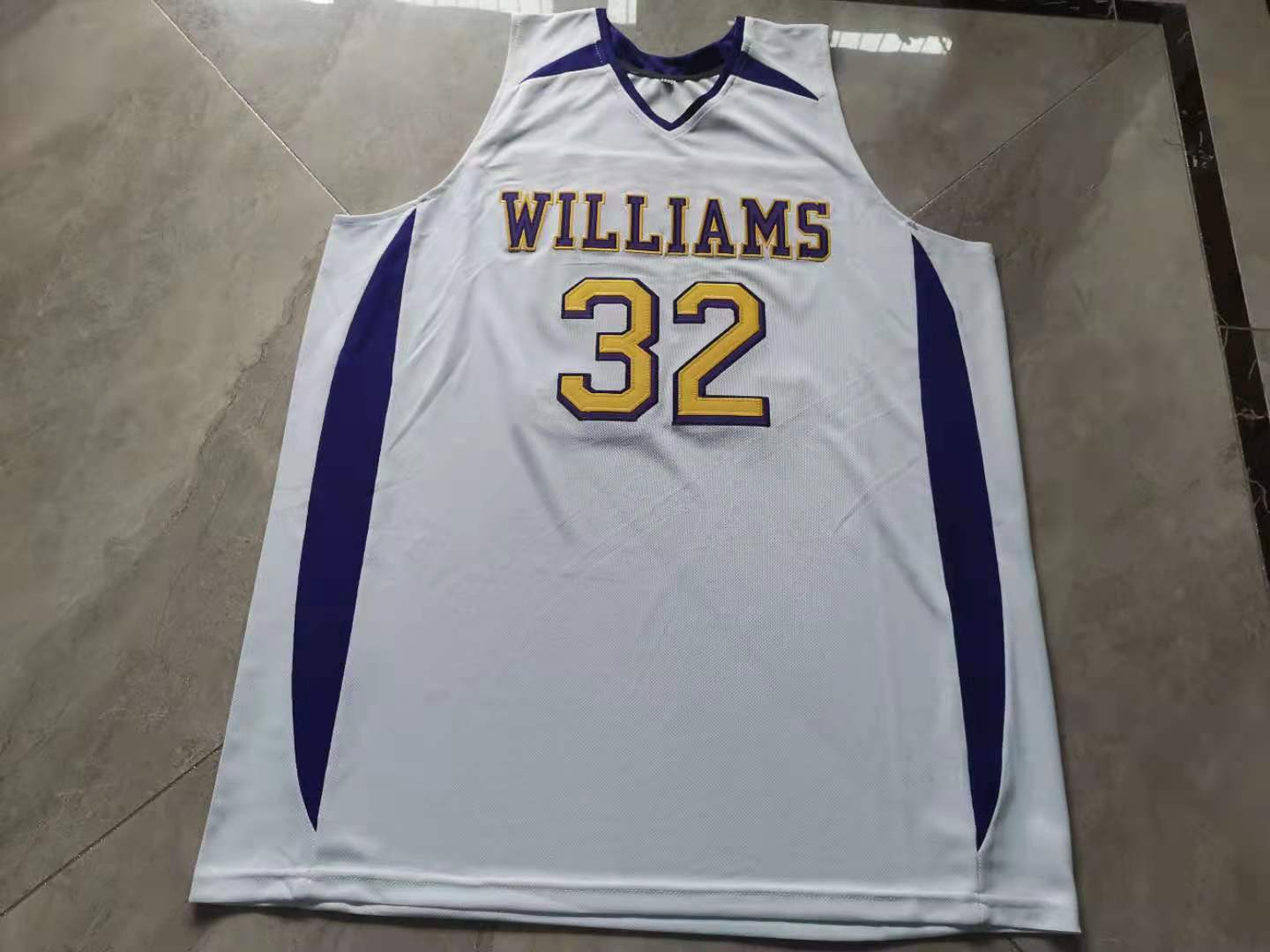 

rare Basketball Jersey Men Youth women Vintage #32 Duncan Robinson Division III Williams College Size -5XL custom any name or number, White men s-4xl