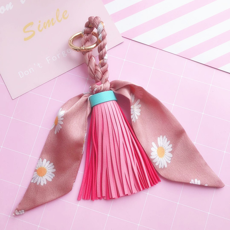 

10Pieces/Lot High Quality Fashion Scarves Key Chan Ribbon Bowknot Exquisite PU Leather Tassels Keychains Women Bag Charm Pendant