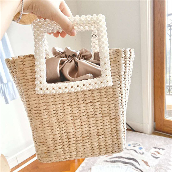 

Factory direct women handbag fashionable braided beachs bag sweet and lovely tassel womens braideds handbags trend beach vacation straw bags