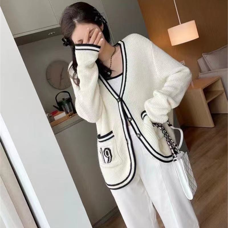 

Women' Knits & Tees New 2021 high quality knitting long sleeve loose knit cardigan casual stitching, White