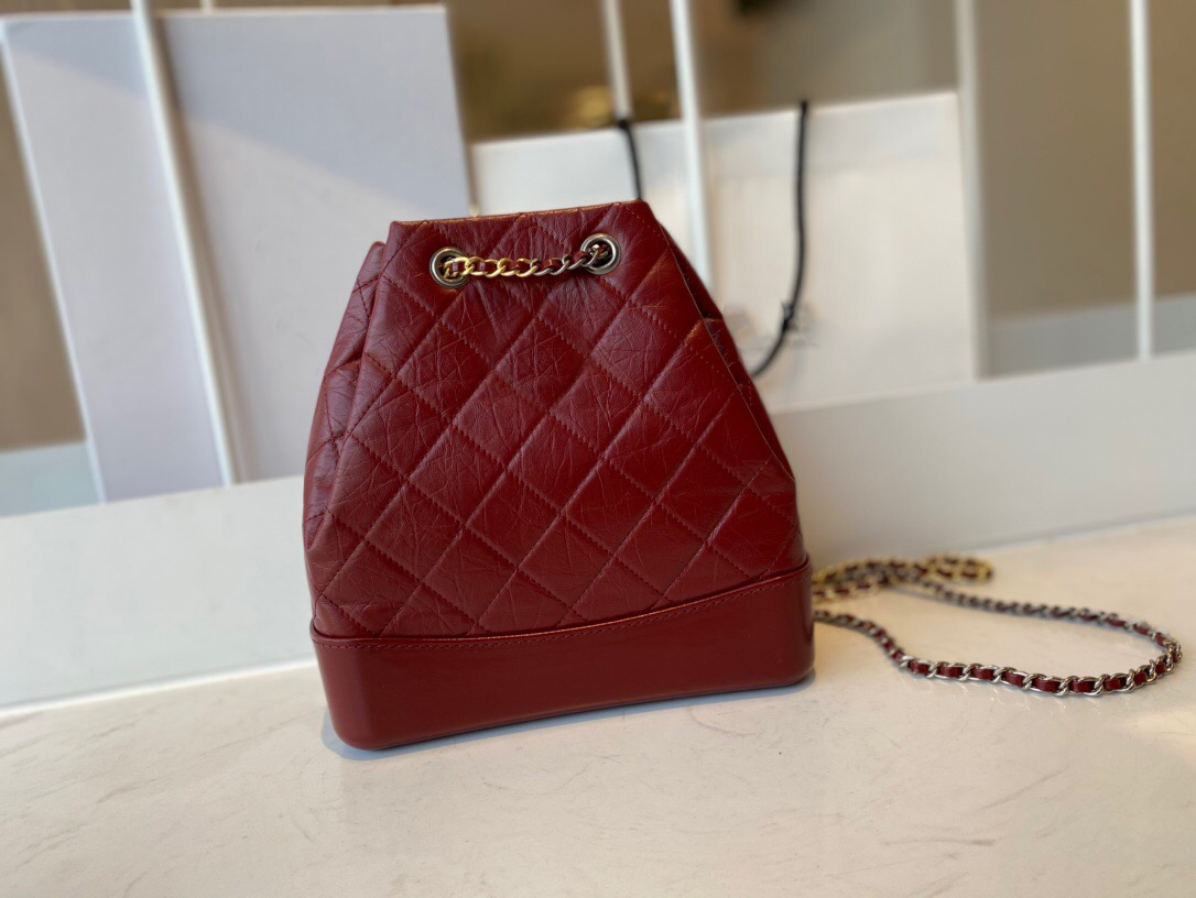 

2021 exclusive backpack 7A high-end customized quality, handbag classic fashion business and leisure brand, refreshing feeling