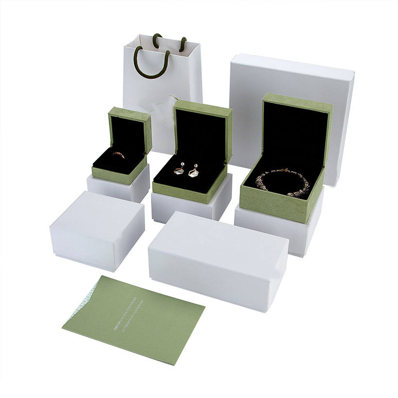 

Four Lucky 4 Leaf CloverFashion Jewelry, Bracelet, Necklace, Earring, Brand Box, Tap This Link, Black