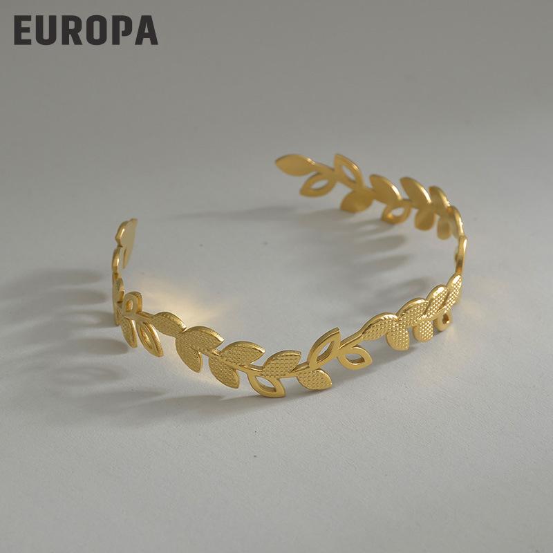 

Bangle Simple Leaf Opening Bracelet 14K Titanium Steel European Fashion Adjustable, Black