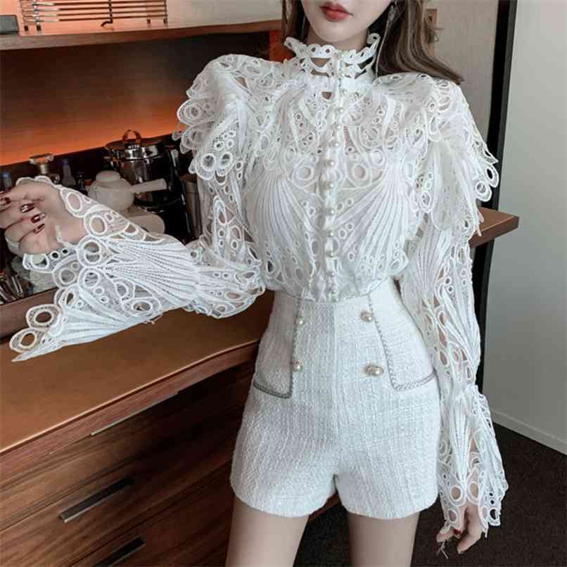 

Separately sale 2 Piece Set Women Long Flare Sleeve Hollow out Lace Shirt + Tweed Shorts Suits Fashion Pants Outfits Female 210602, Only white shorts