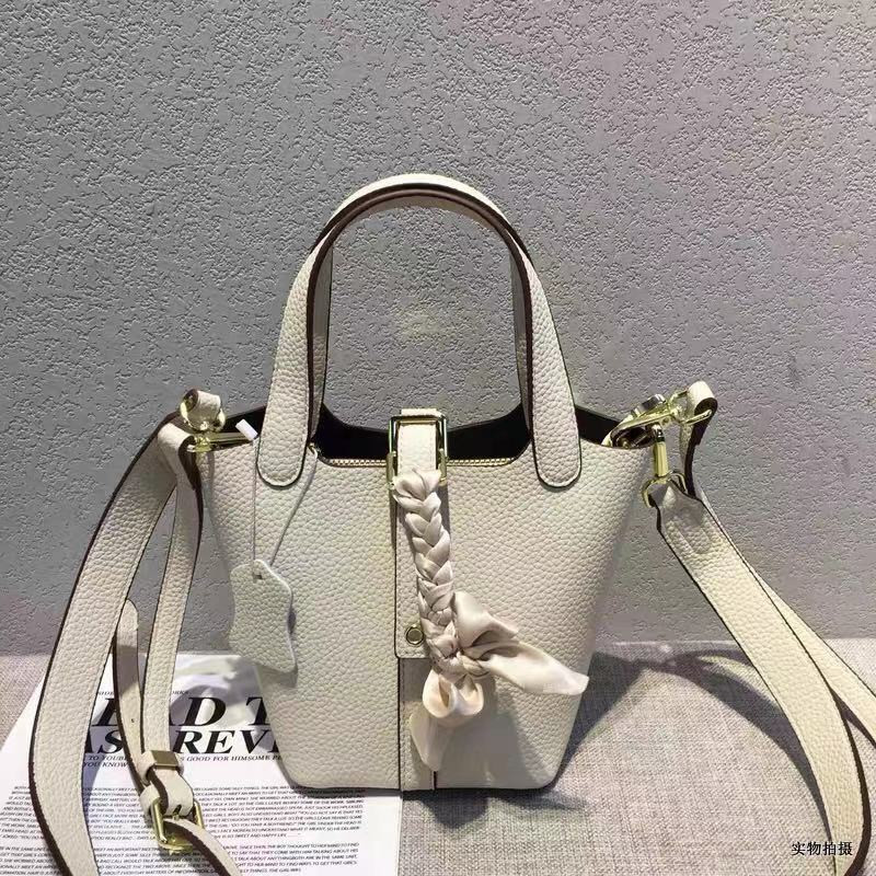 Designers Duffel Bags 45CM 55CM luxury large capacity travel sale High quality women men Genuine Leather shoulder Fashion bag carry rivets with l-image-708704868