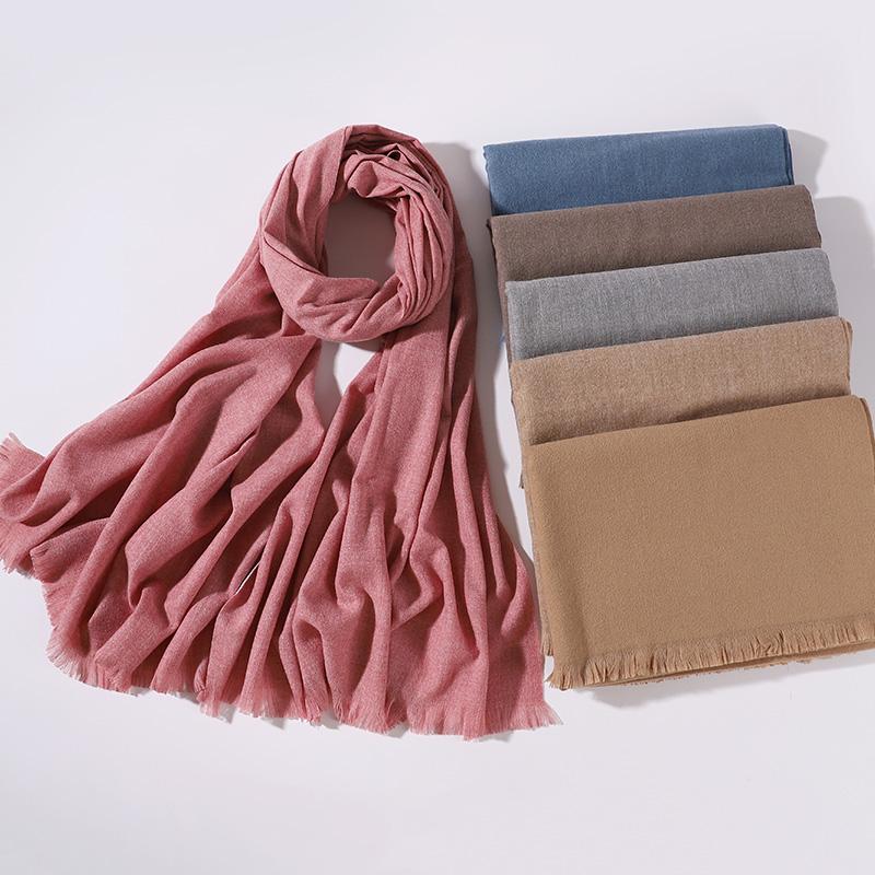 

Scarves Designer Autumn Winter Women Scarf Solid Color Warm Cashmere Tassels Shawls Fashion Brand Neck Bandana Pashmina