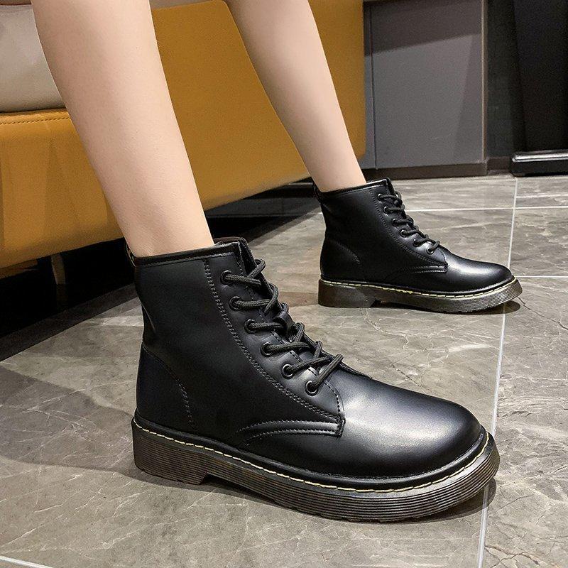 Boots Women's Autumn And Winter Motorcycle Flat Thick Heel Mid-tube Bottom Women Q12-43