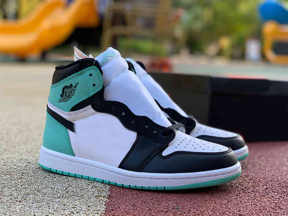 

Top quality OG Jumpman 1 Shoes Men Dirty Green Toes Women Athletes