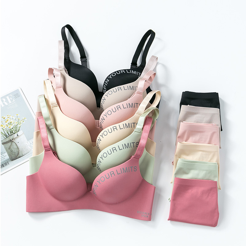 

Korean Version Smooth One Piece Girl Underwear No Mark Steel Ring Fashion Letter Bra Sales, Green