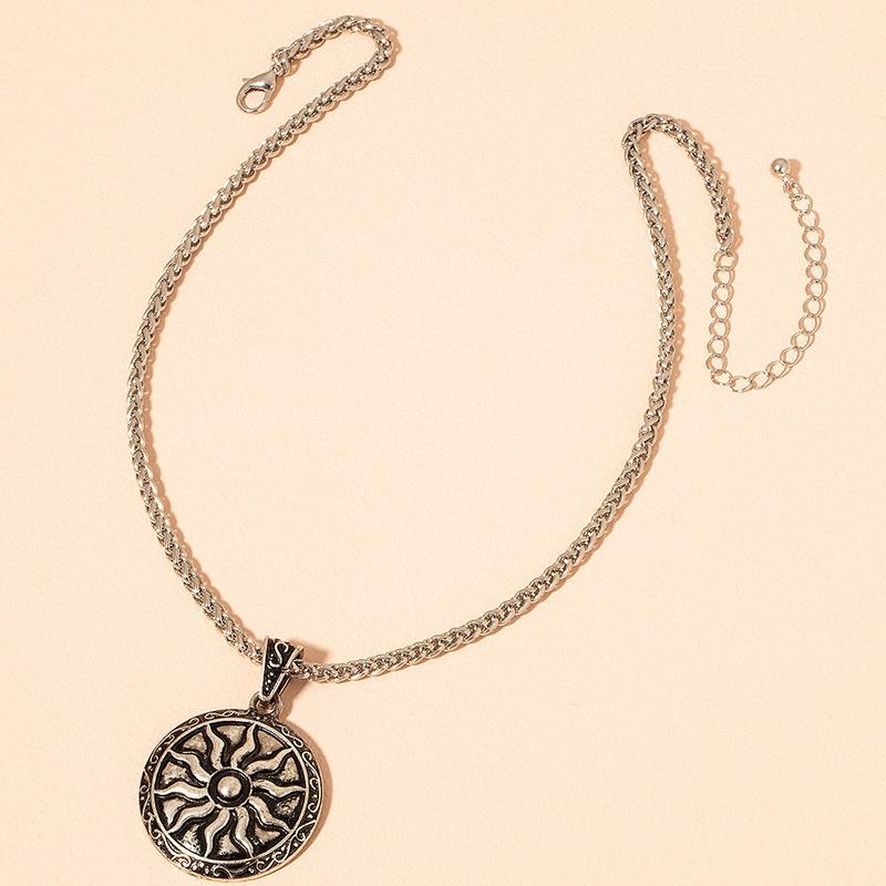 

Pendant Necklaces KAPLAN CENTER Fashion Jewelry Choker With Moon Vintage Punk Neck Chains Hip Hop Pendants For Couples Women Necklace