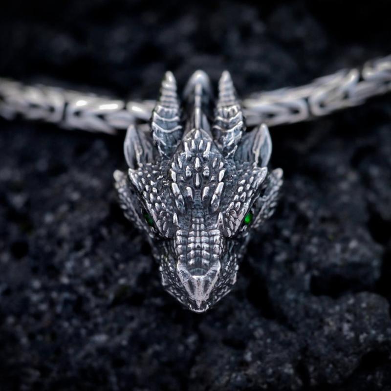 

Pendant Necklaces Vintage Tin Alloy Dragon Head Necklace For Men