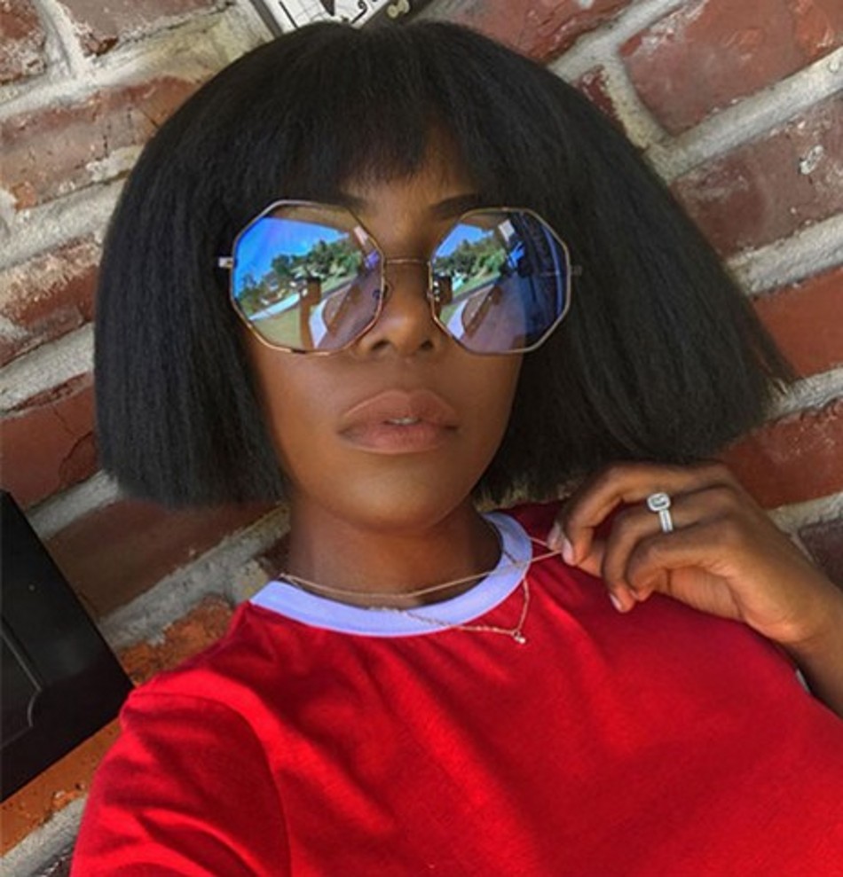 

Mongolian Human Hair Kinky Straight Wigs with Bangs Short Bob Wig None Lace Machine Made, Natural color