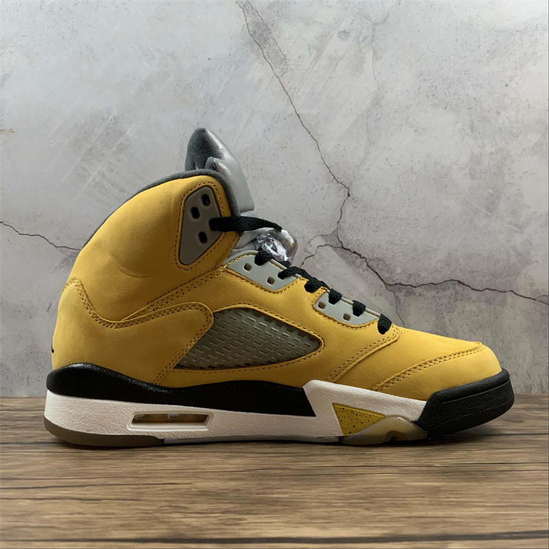 

5 5s Tokyo Basketball Shoes Jumpman V Yellow Sports Sneakers Ship With, Bubble wrap packaging