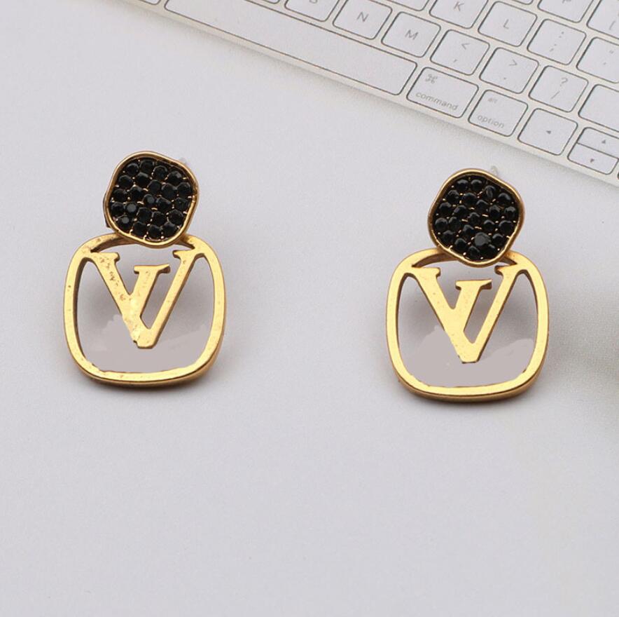 

Simple 18K Gold Plated 925 Silver Luxury Brand Designers Letter Stud Geometric Famous Women Crystal Rhinestone Pearl Long Earring Jewelry Accessories 241-260tyle