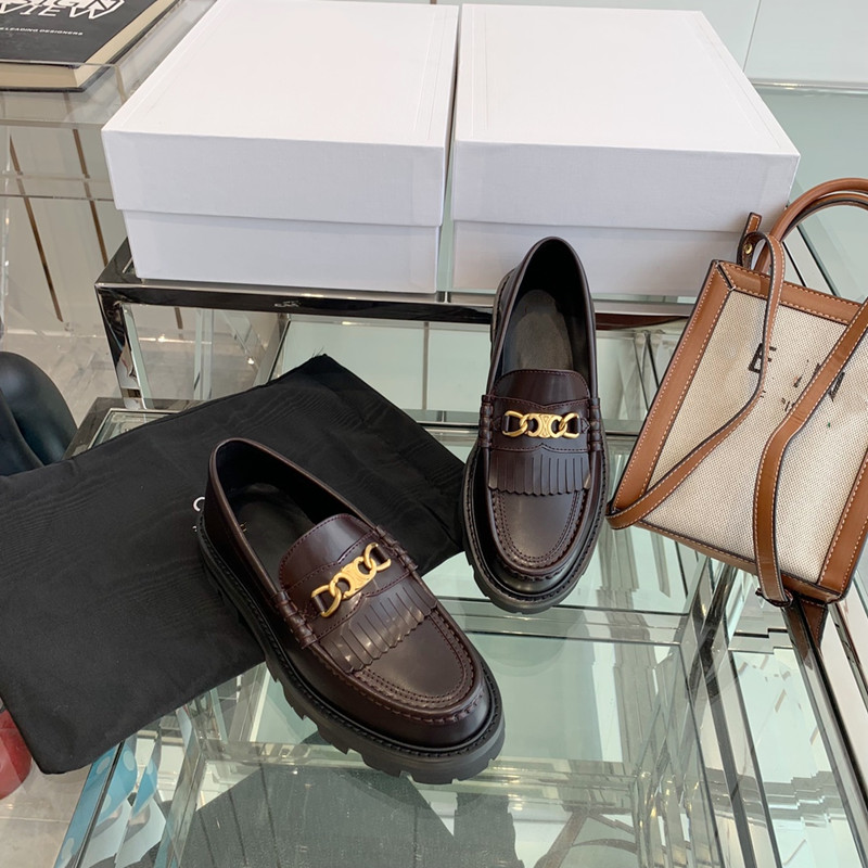Chaussures de designer Bottes pour femmes Mode 2021 Chaussure de la marque de luxe NMD LULU AF1 TN LEFU Cuir Pattent épais pour le confort Coureu