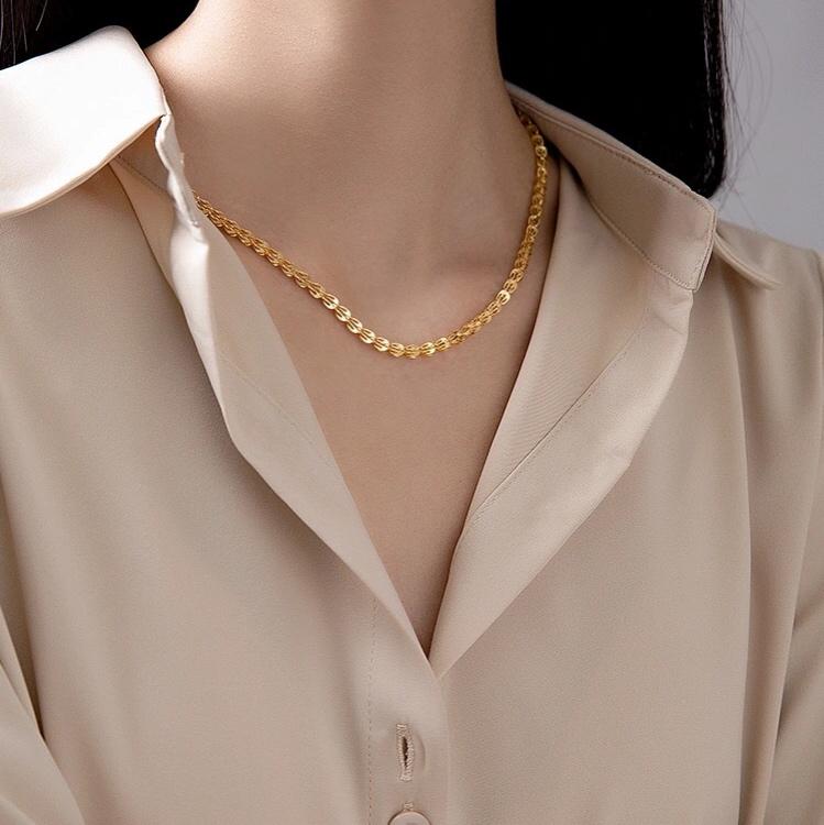 

Chains Japanese And Korean Fashion Fan Necklace Diamond Clavicle Chain Titanium Steel Jewelry Short Versatile, Silver