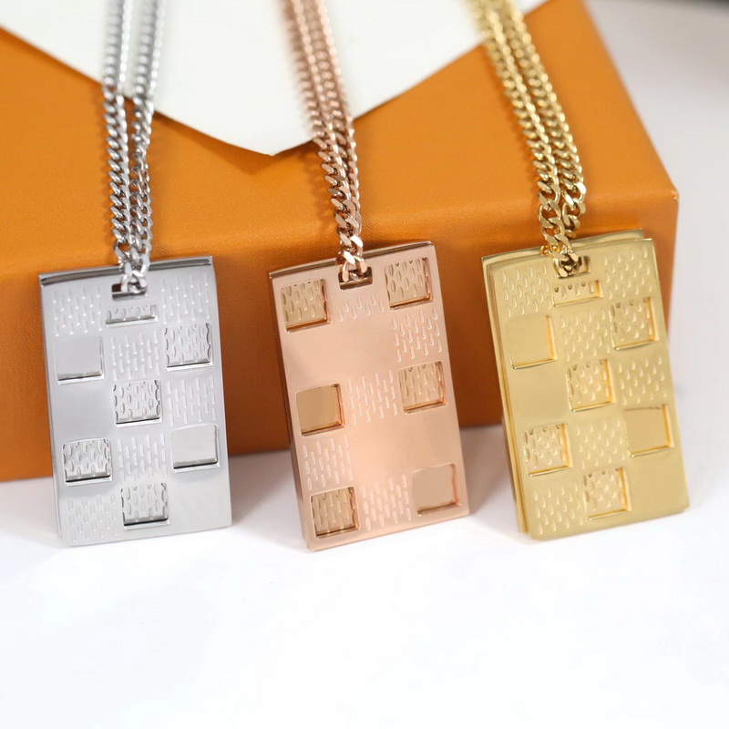 

Europe America Fashion Style Men Lady Women Silver/Gold/Rose-colour Metal 18K Gold Chain Necklace With Engraved V Initials Stripe Hollow Out Double Pendant