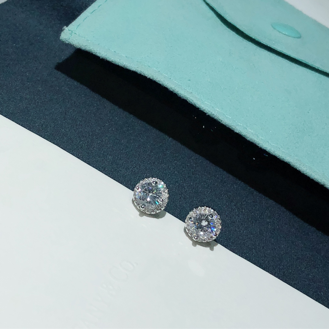 

2021 Designer Earrings stud Luxury Jewelry Fashion Women Mens Earring Hip Hop Diamond Earings Iced Out Bling Rock party Wedding Gift goods