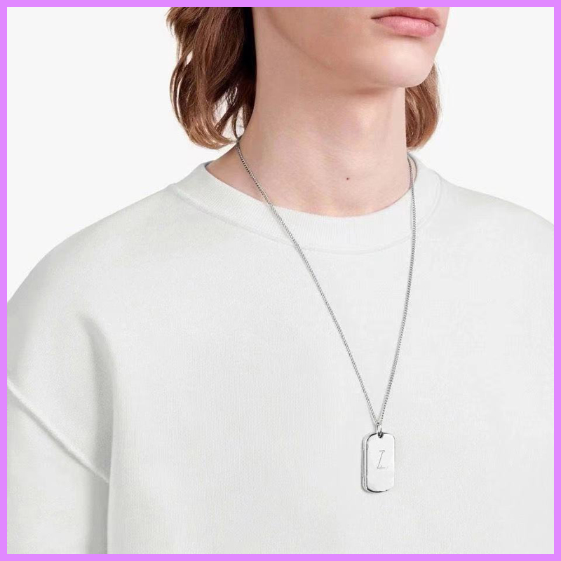 

Mens Pendant Necklace Designer Women Necklaces Square Card Necklace Outdoor Street Fashion Designers Jewelry Unisex D218243F, Silver