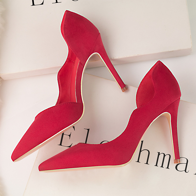 

Simple Thin Heel Super High Heel Suede Shallow Mouth Pointed Sexy Nightclub Slim Side Hollow Single Shoes, Red