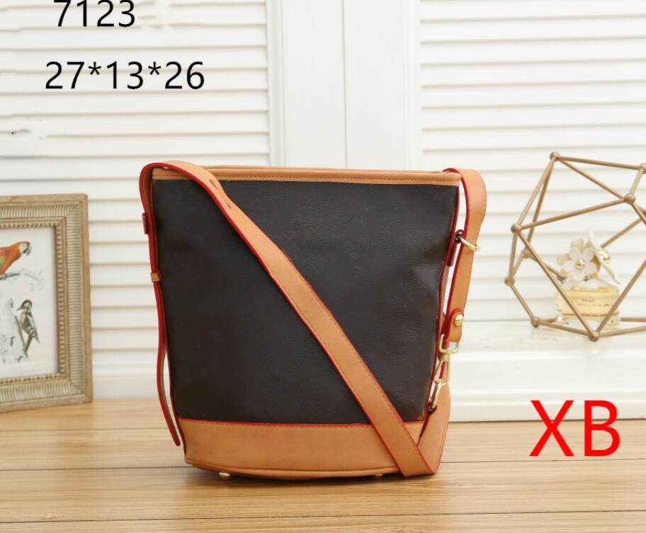 

2021 new high qulity bags classic womens men bucket handbags ladies composite tote PU leather clutch shoulder bag female purse, White