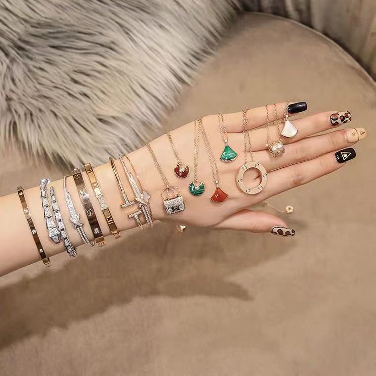 

High end jewelry necklaces custom 18K gold sky star clover Bracelet love nail small waist Necklace big name woman, Silver