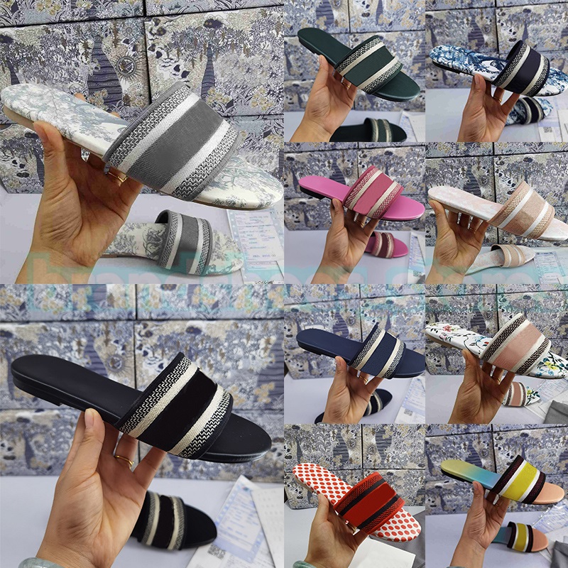 

Dway Luxurys Designers Sandals Embroidery Floral Brocade Low Heels Slippers For Women Lady Flip Flops Slides Striped Leather Rubber Flower Slipper Outdoor Loafers, More colours contact us