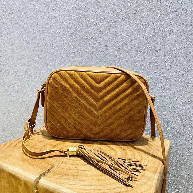 

The hottest suede frosted of the season 574494 fashion bags The tone is very advanced tone Anything can create texture strong recommended