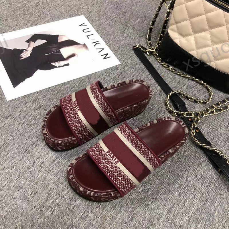 

2021 Women Slippers Embroidered Cotton Platform Flip Flop Letter Canvas Flat Mules Lady Designer Sandals Summer Stylist Shoes Printed Slipper, Black;grey