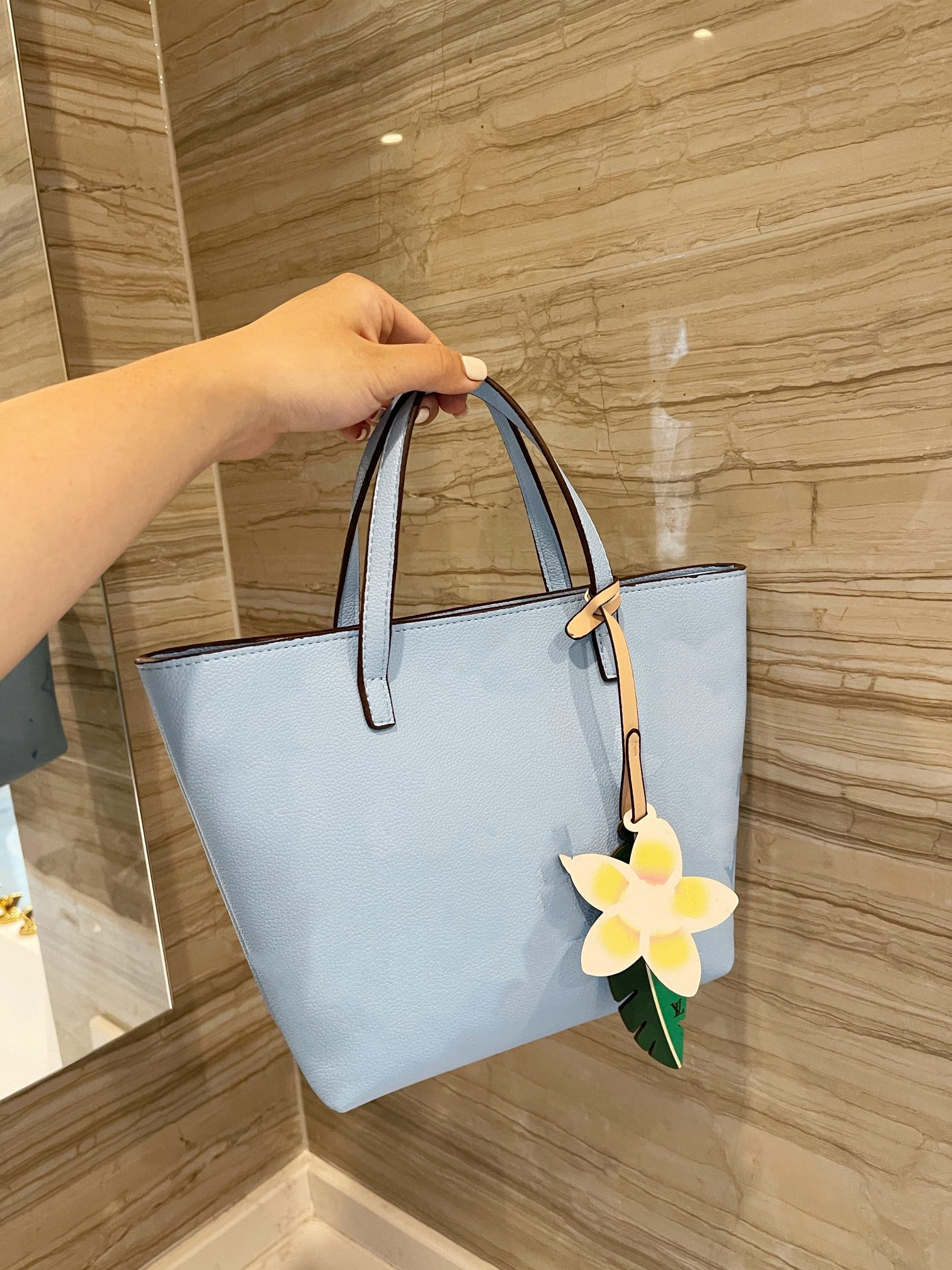 

Will into small blue shopping bag color pure and fresh strong grass network red envelope goddess enter this summer fashionable joker