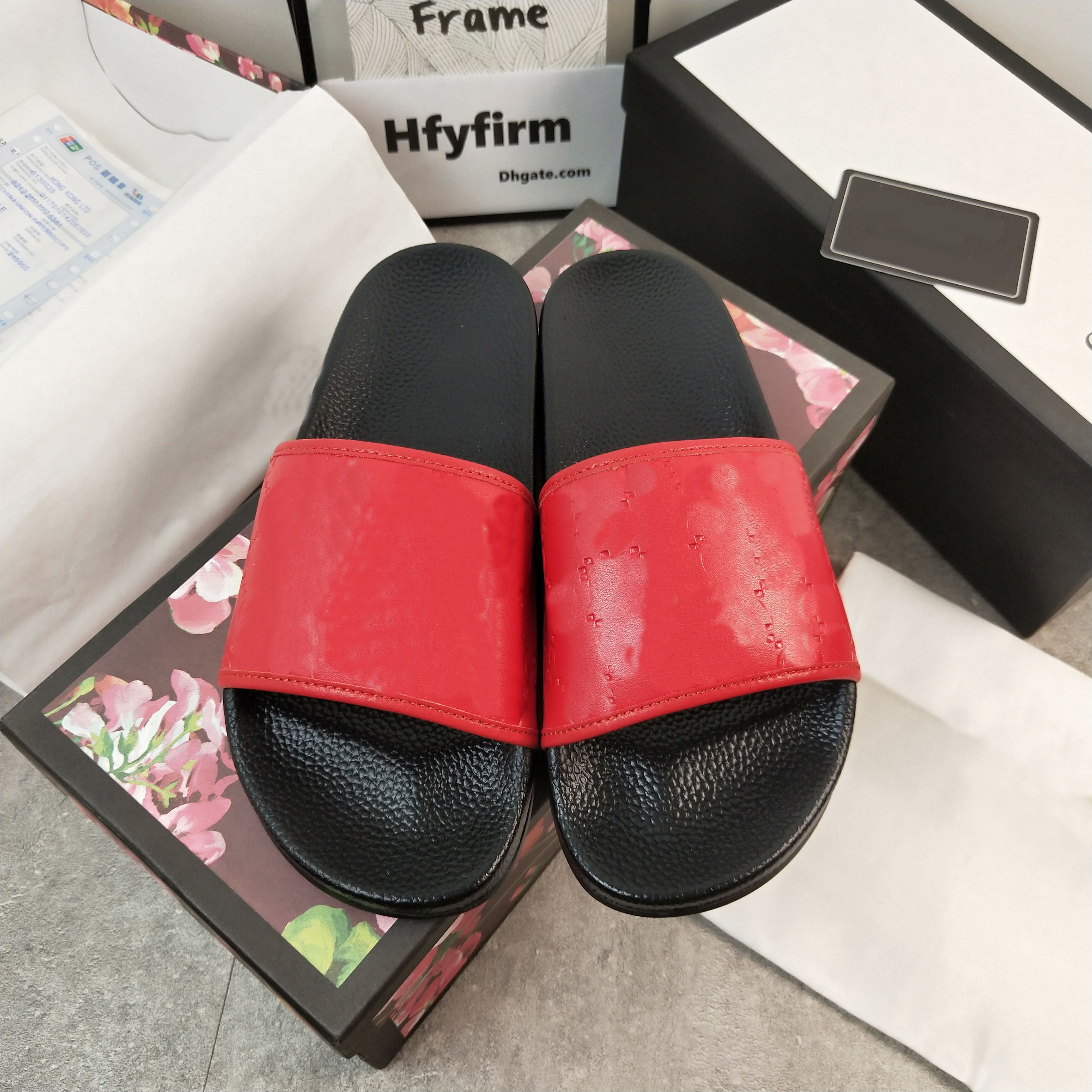 

Mens Designers Slides Womens Sandals Fashion Luxurys Floral Slipper Leather Rubber Flats Sandal Summer Beach Shoes Loafers Gear Bottoms Sliders EUR 36-48, Color 26