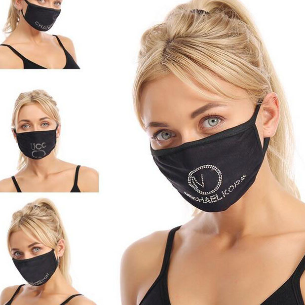 

Unisex Diamond Rhinestone Crystal Cloth Masks Design Letters Print Washable Breathable Reusable Brand Designer Anti Dust Windproof Bling Facemask, Mixed colors